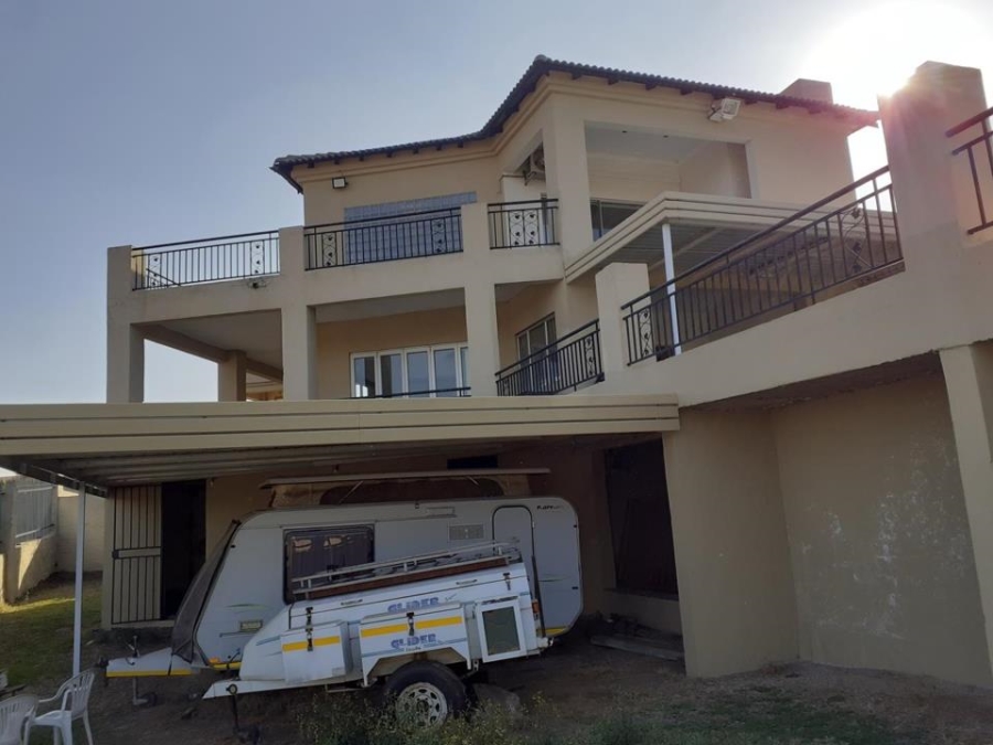  Bedroom Property for Sale in Sunrella Gauteng