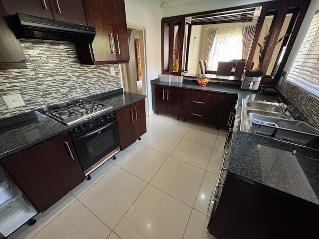 4 Bedroom Property for Sale in Terenure Gauteng