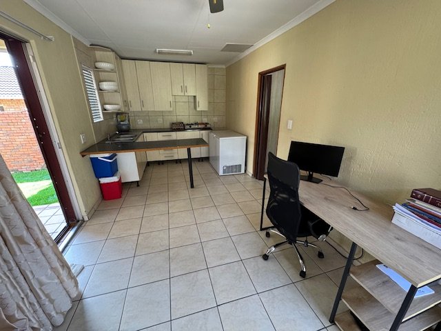 4 Bedroom Property for Sale in Terenure Gauteng