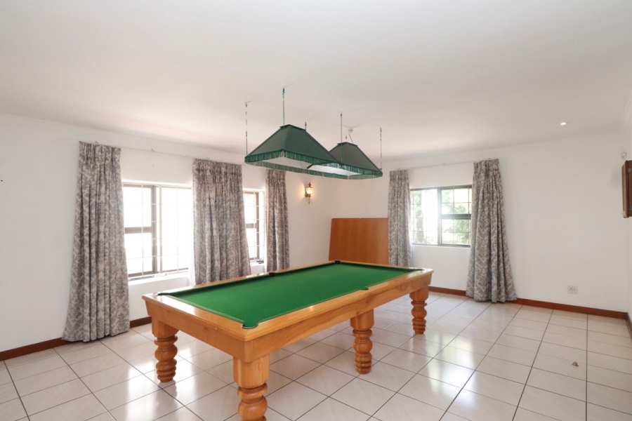 5 Bedroom Property for Sale in Bryanston Gauteng