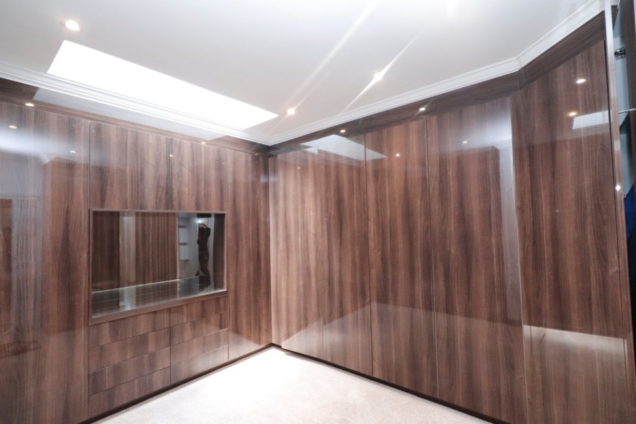 5 Bedroom Property for Sale in Bryanston Gauteng