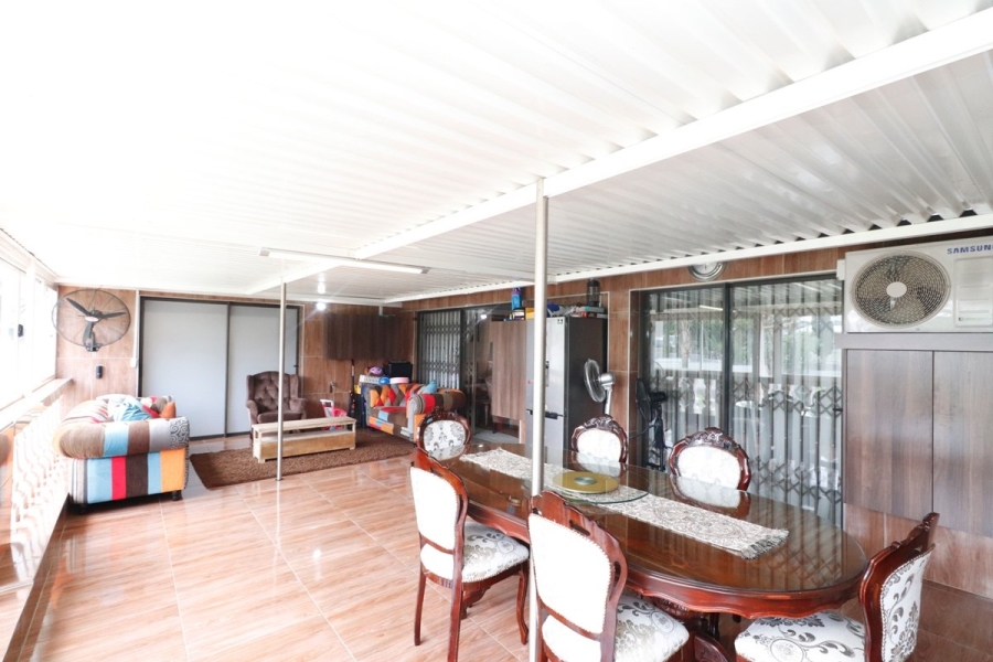 5 Bedroom Property for Sale in Bryanston Gauteng