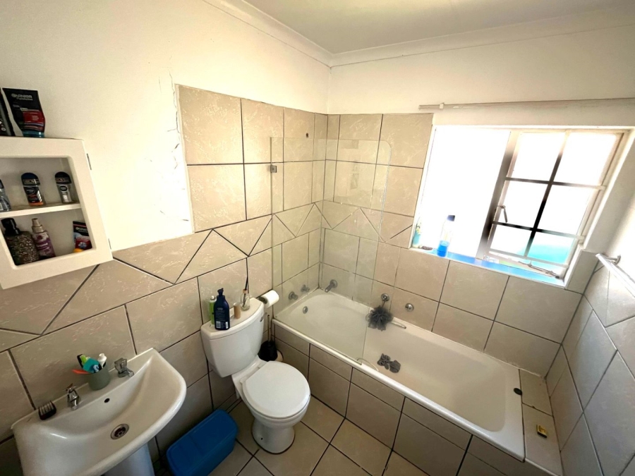 2 Bedroom Property for Sale in Clarina Gauteng