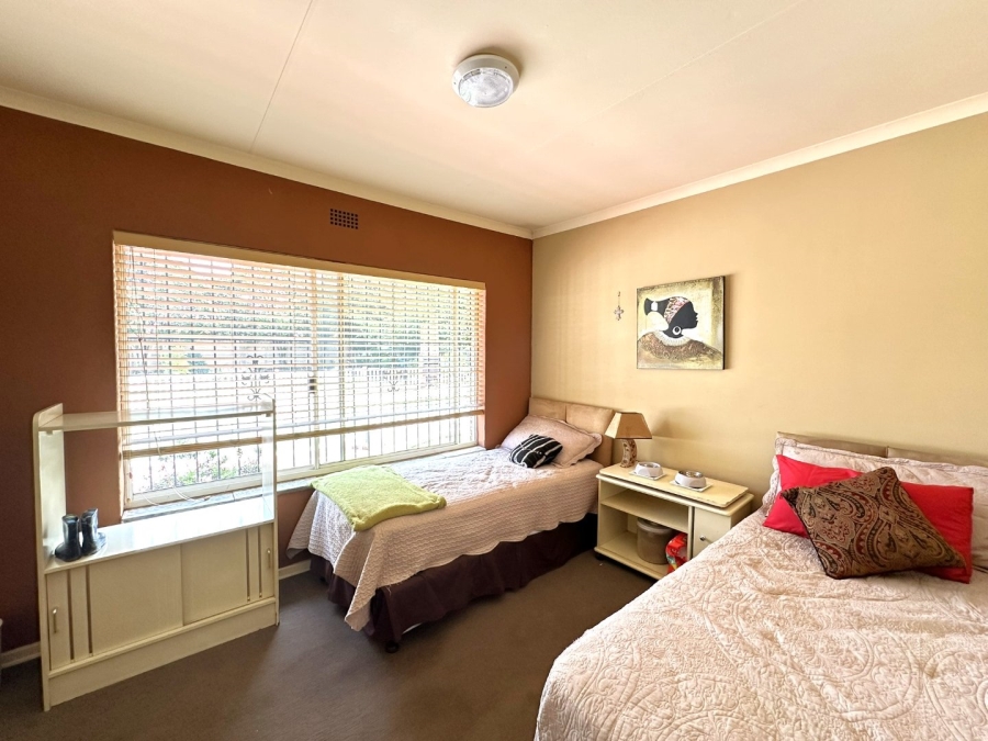 4 Bedroom Property for Sale in Elma Park Gauteng