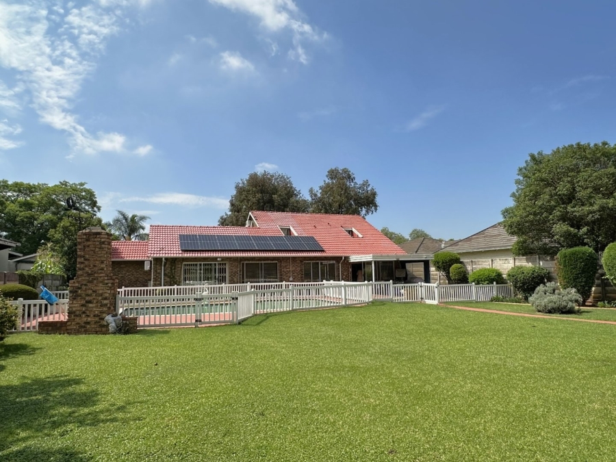 4 Bedroom Property for Sale in Elma Park Gauteng