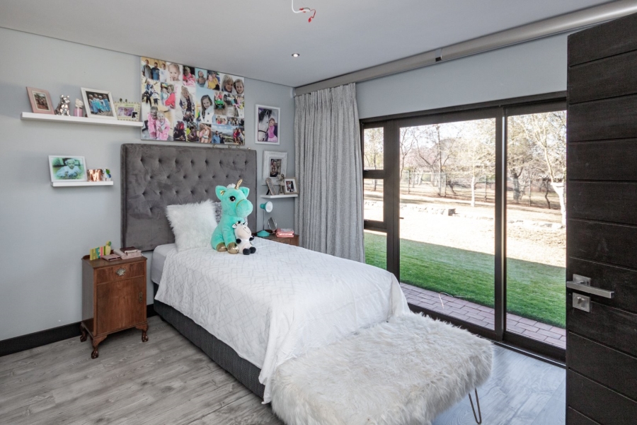 7 Bedroom Property for Sale in Pinehaven Gauteng