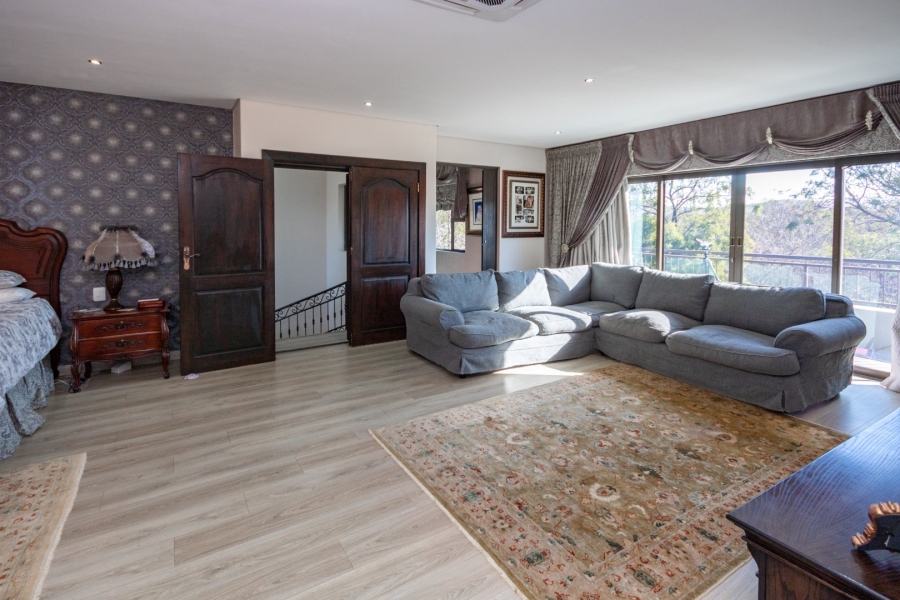 7 Bedroom Property for Sale in Pinehaven Gauteng