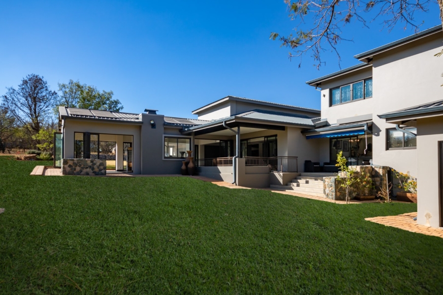 7 Bedroom Property for Sale in Pinehaven Gauteng