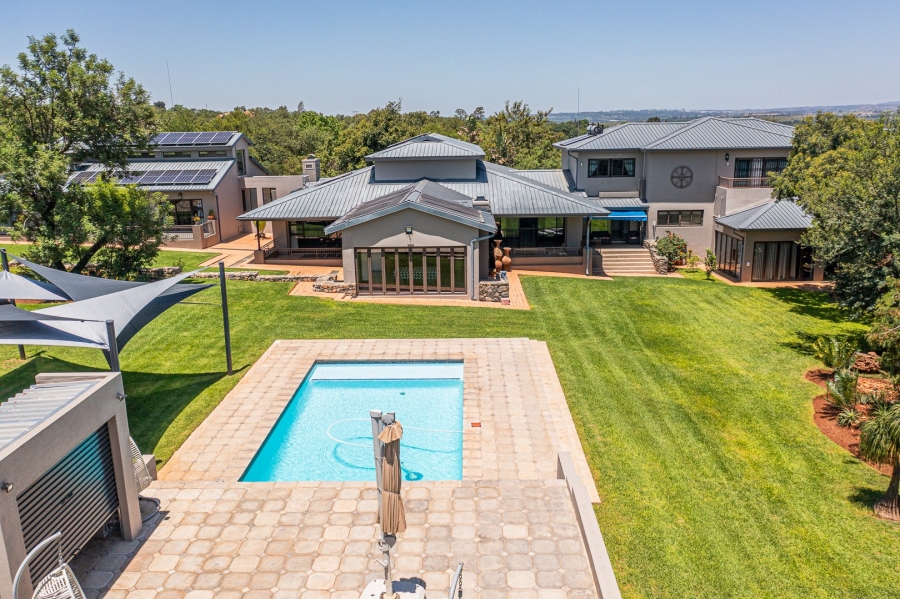 7 Bedroom Property for Sale in Pinehaven Gauteng