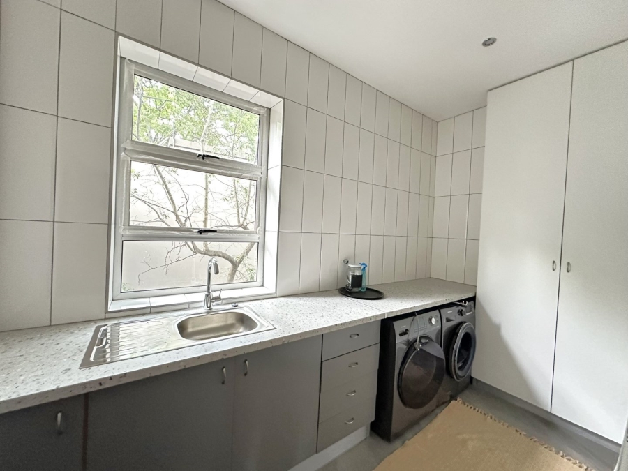 5 Bedroom Property for Sale in Kensington Gauteng