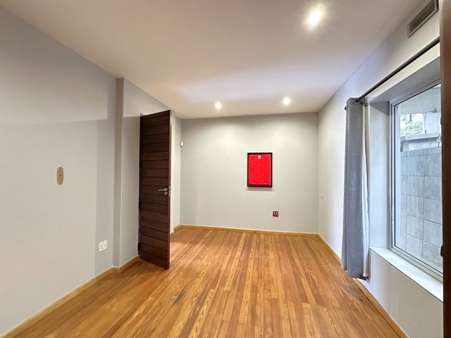 5 Bedroom Property for Sale in Kensington Gauteng