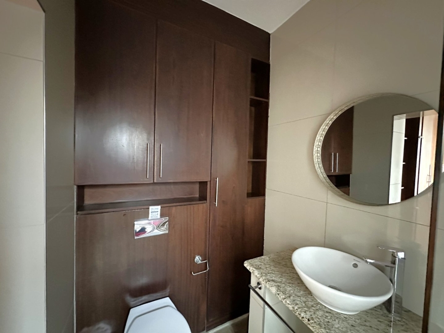 5 Bedroom Property for Sale in Kensington Gauteng