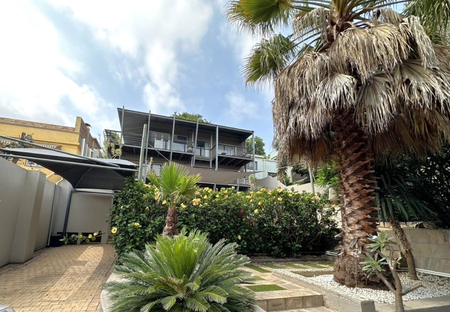 5 Bedroom Property for Sale in Kensington Gauteng