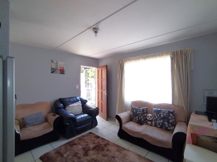 2 Bedroom Property for Sale in Eden Glen Gauteng