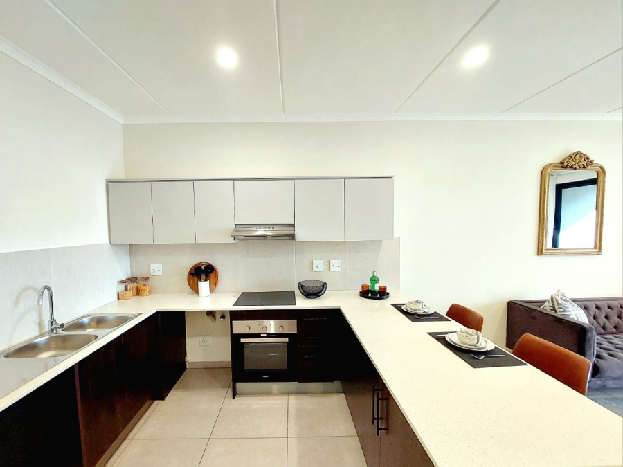 2 Bedroom Property for Sale in Greenstone Gate Gauteng