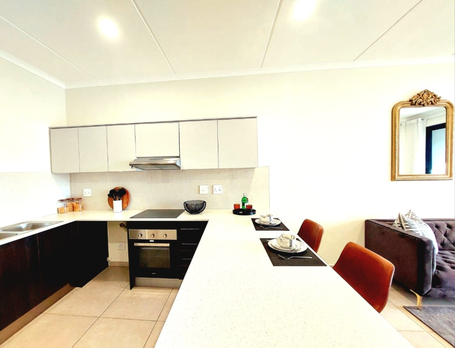 2 Bedroom Property for Sale in Greenstone Gate Gauteng