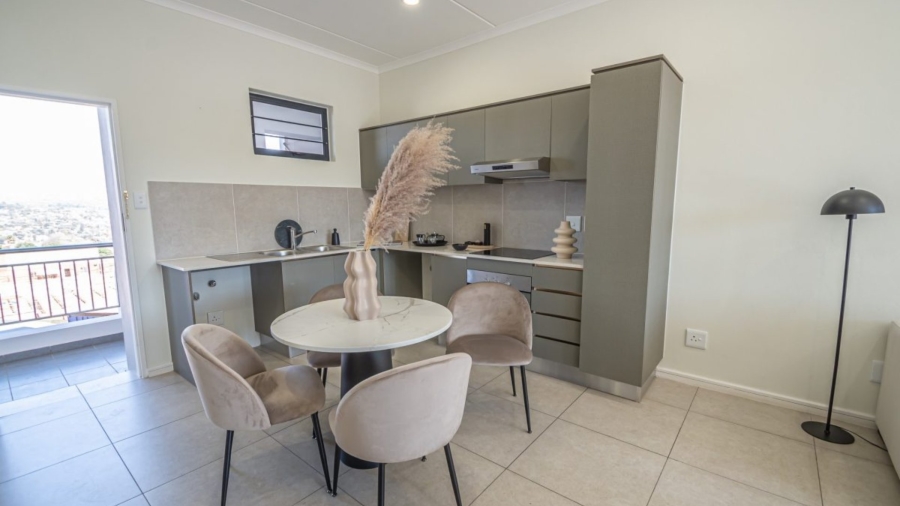 2 Bedroom Property for Sale in Greenstone Hill Gauteng