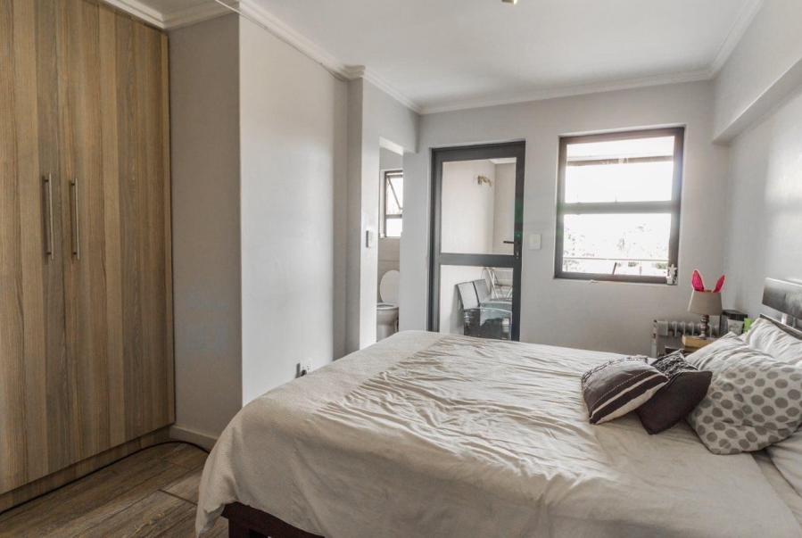 2 Bedroom Property for Sale in Sebenza Gauteng