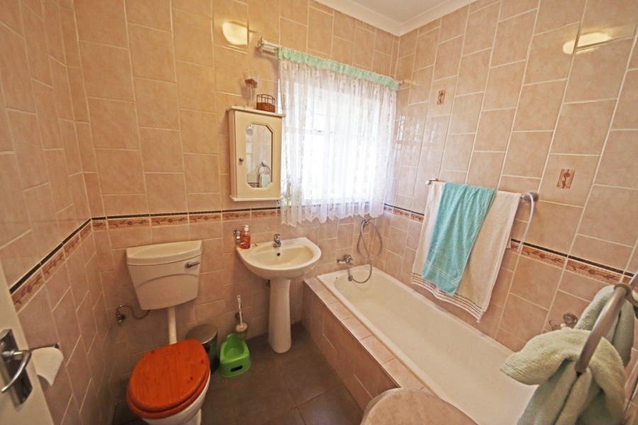 3 Bedroom Property for Sale in Croydon Gauteng
