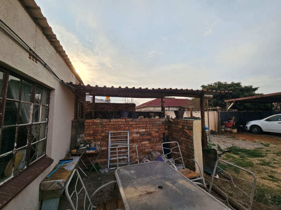 3 Bedroom Property for Sale in Glenvarloch Gauteng