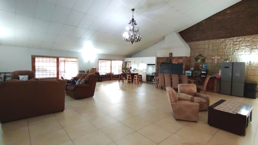 Commercial Property for Sale in Buyscelia Gauteng