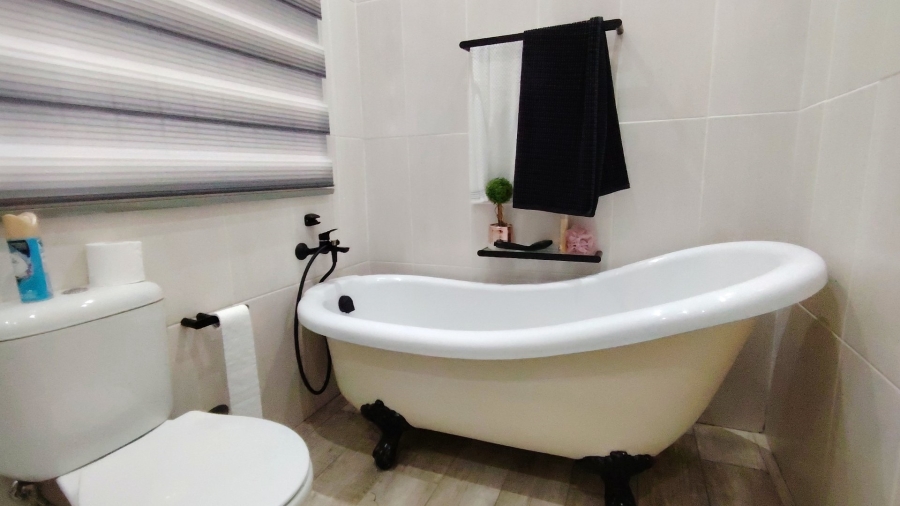 Commercial Property for Sale in Buyscelia Gauteng