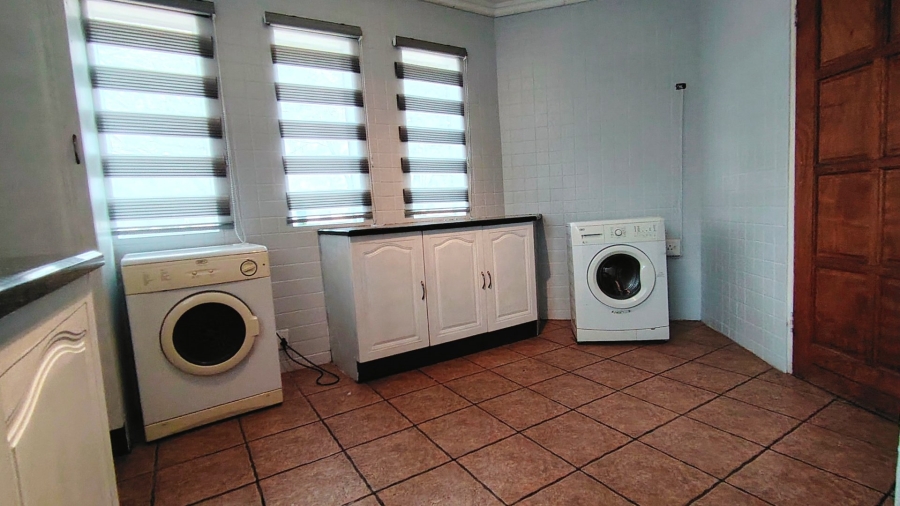 Commercial Property for Sale in Buyscelia Gauteng