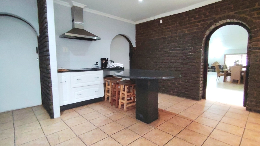 Commercial Property for Sale in Buyscelia Gauteng