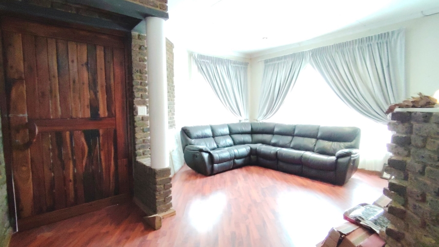 Commercial Property for Sale in Buyscelia Gauteng