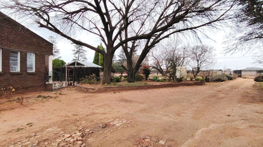 Commercial Property for Sale in Buyscelia Gauteng