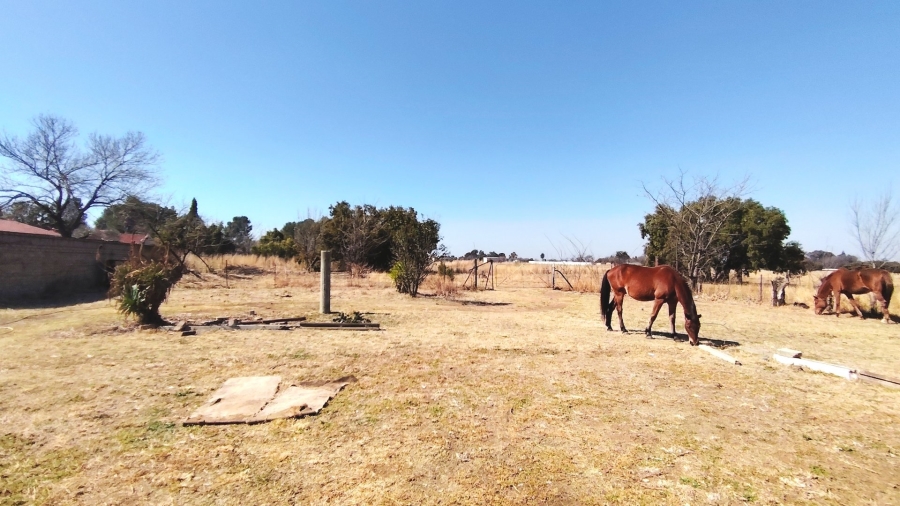 Commercial Property for Sale in Northdene Gauteng