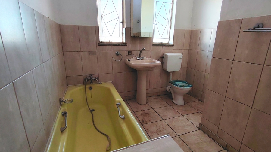 Commercial Property for Sale in Northdene Gauteng