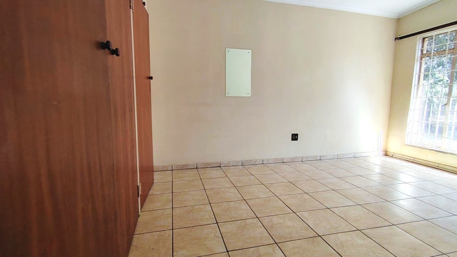 Commercial Property for Sale in Northdene Gauteng