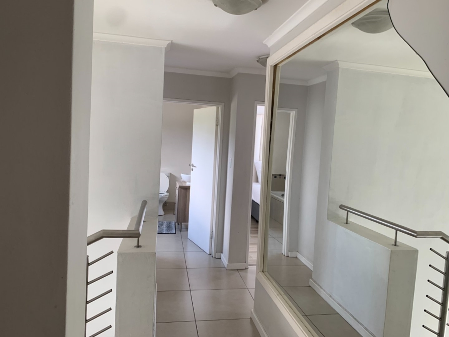 3 Bedroom Property for Sale in Blue Hills Gauteng