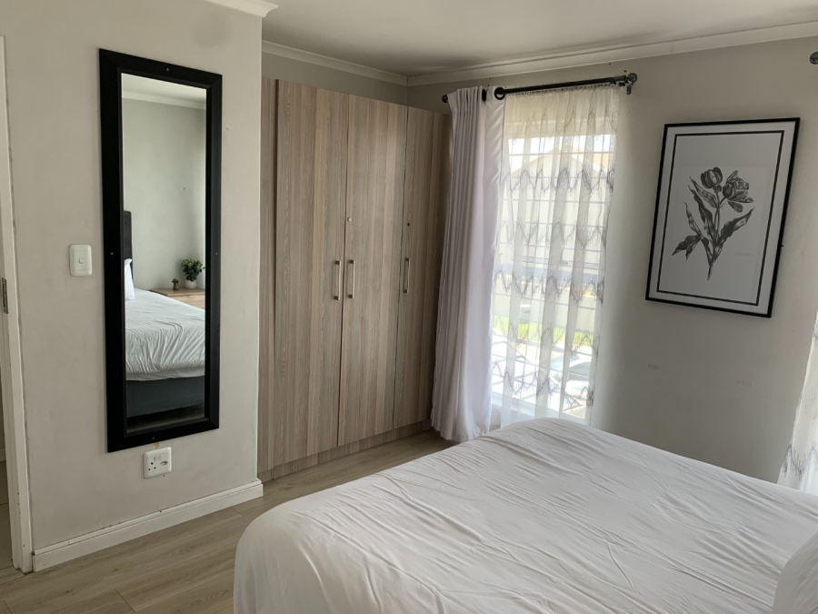 3 Bedroom Property for Sale in Blue Hills Gauteng