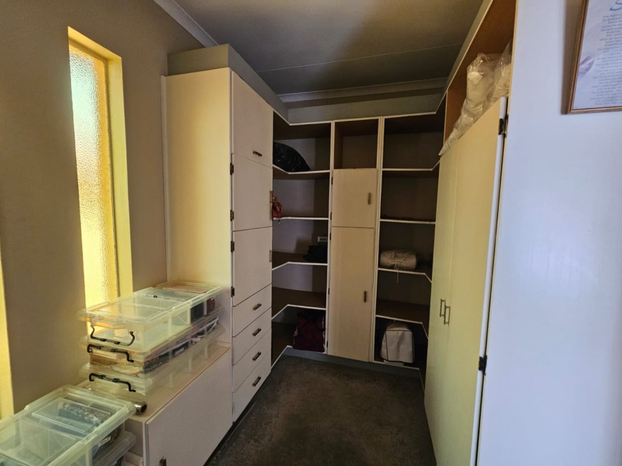 4 Bedroom Property for Sale in Ferryvale Gauteng