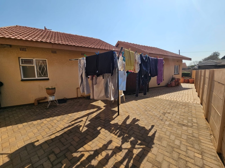 4 Bedroom Property for Sale in Ferryvale Gauteng