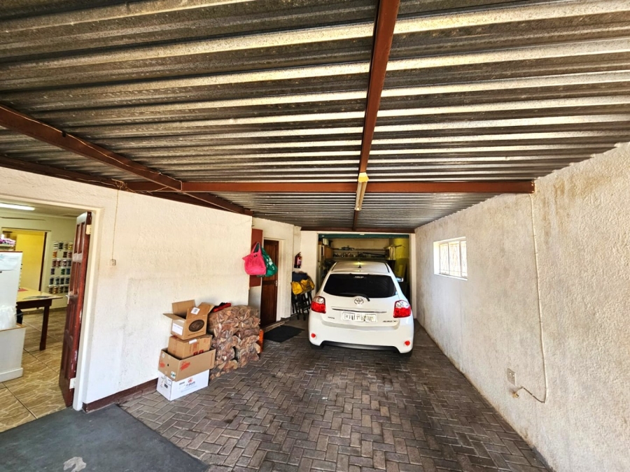 4 Bedroom Property for Sale in Ferryvale Gauteng