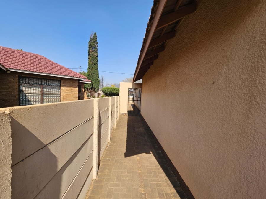 4 Bedroom Property for Sale in Ferryvale Gauteng