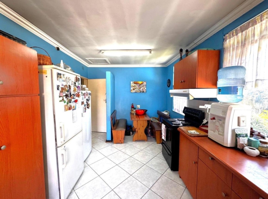 4 Bedroom Property for Sale in Kew Gauteng