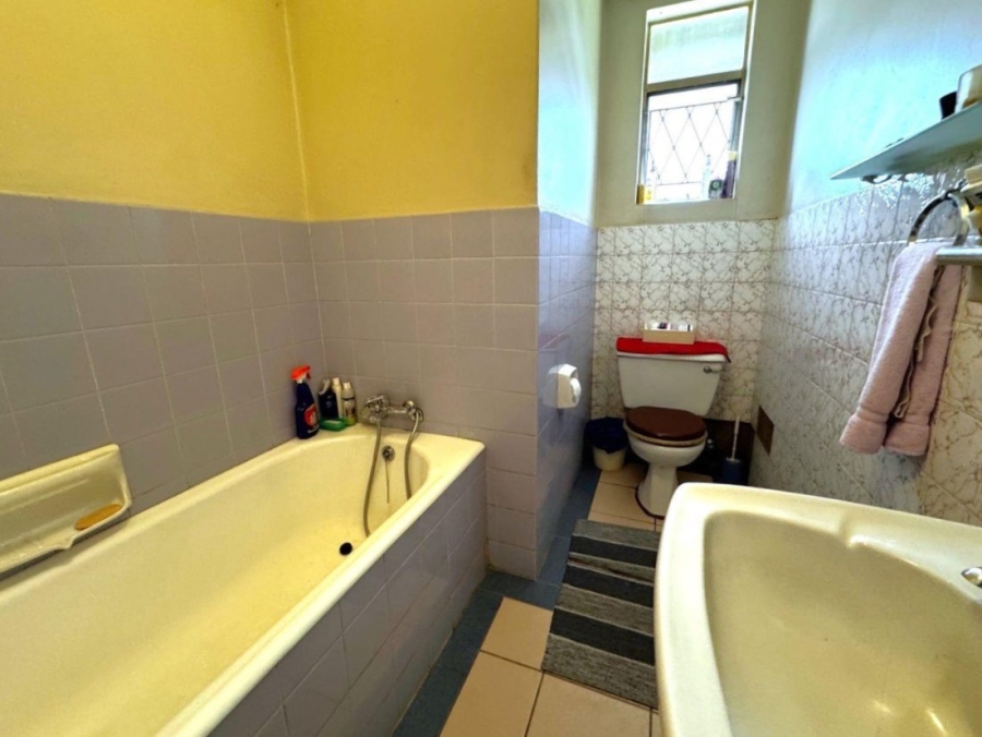 4 Bedroom Property for Sale in Kew Gauteng