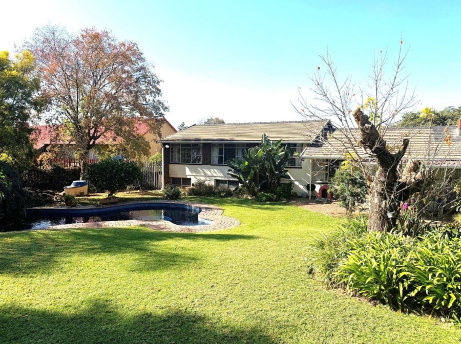 4 Bedroom Property for Sale in Kew Gauteng