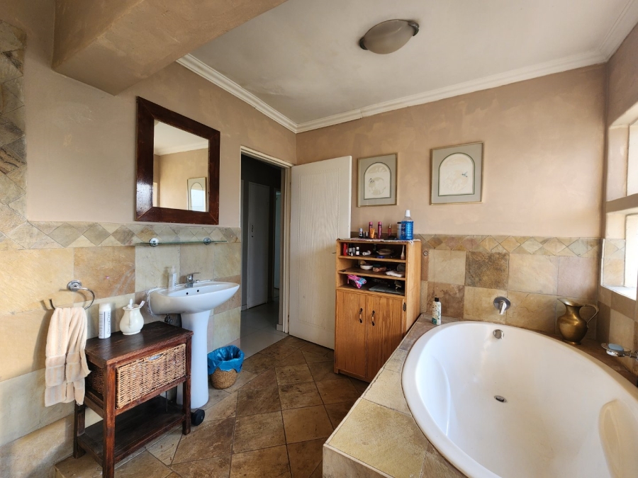 3 Bedroom Property for Sale in Edelweiss Gauteng