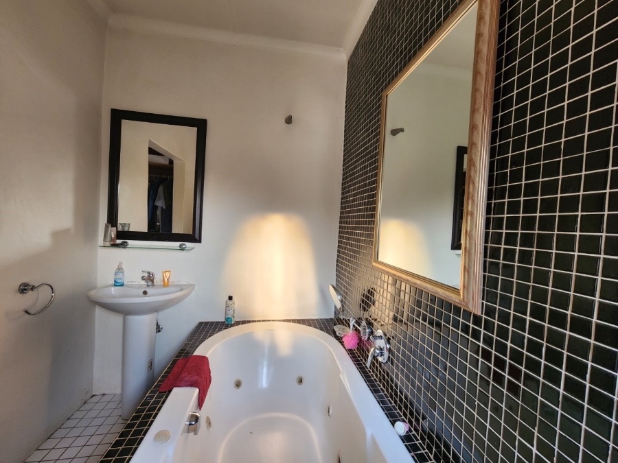 3 Bedroom Property for Sale in Edelweiss Gauteng