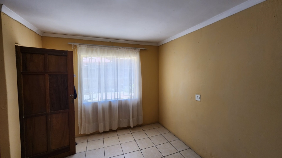 To Let 1 Bedroom Property for Rent in Sunward Park Gauteng