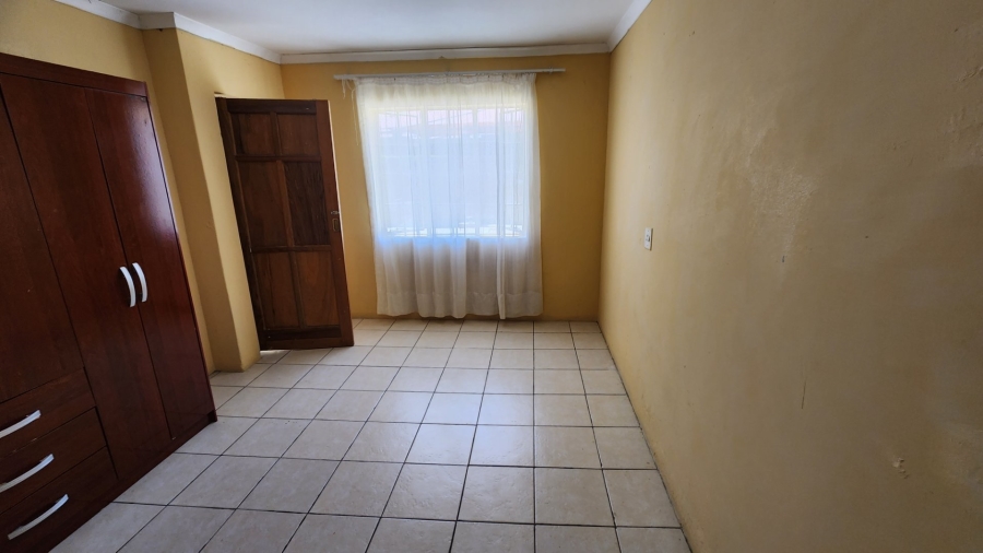 To Let 1 Bedroom Property for Rent in Sunward Park Gauteng