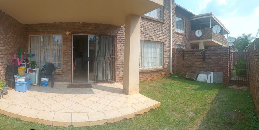 2 Bedroom Property for Sale in Philip Nel Park Gauteng