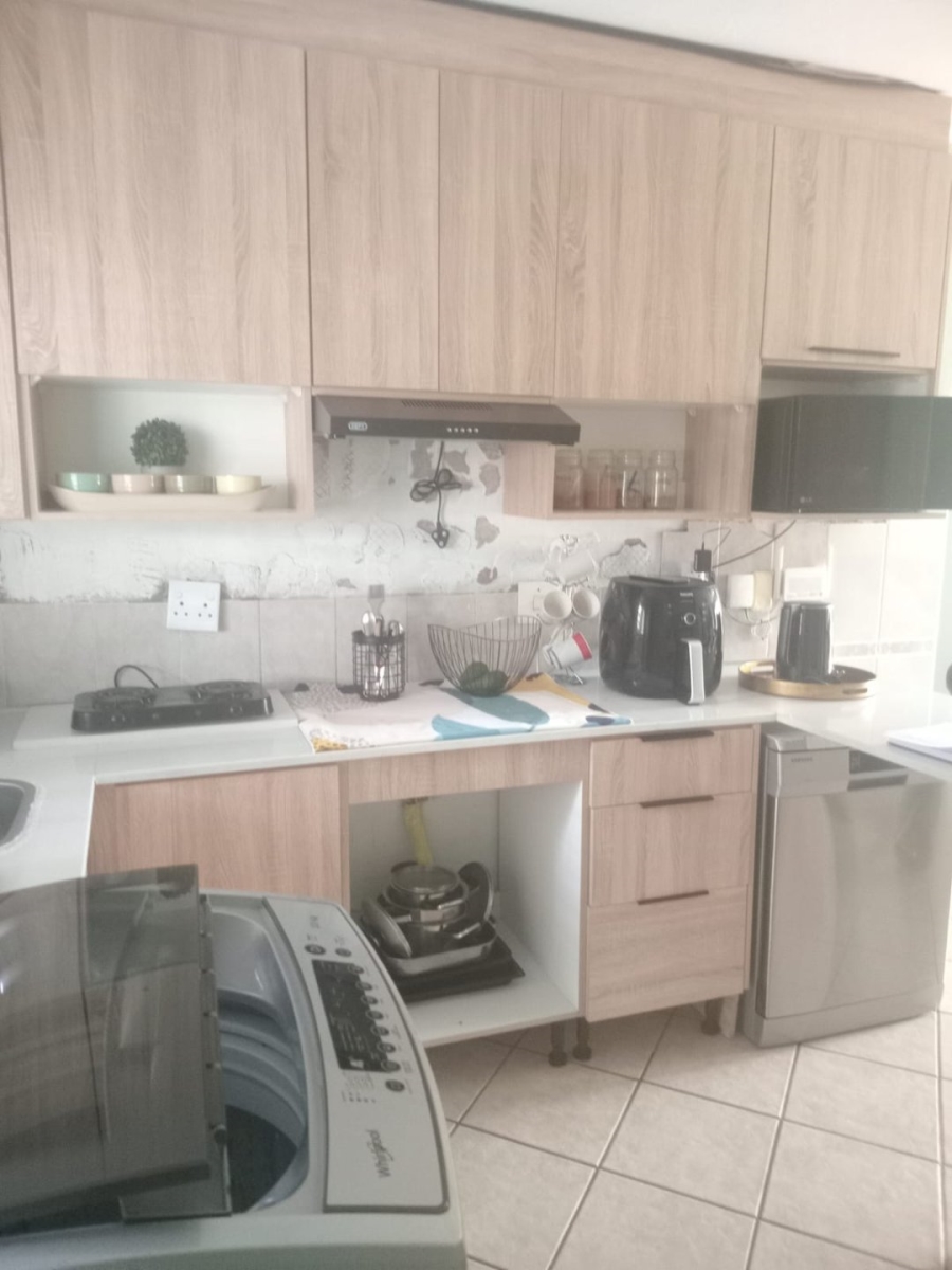 2 Bedroom Property for Sale in Philip Nel Park Gauteng