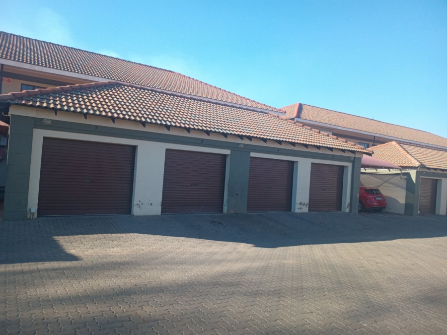 2 Bedroom Property for Sale in Heatherview Gauteng