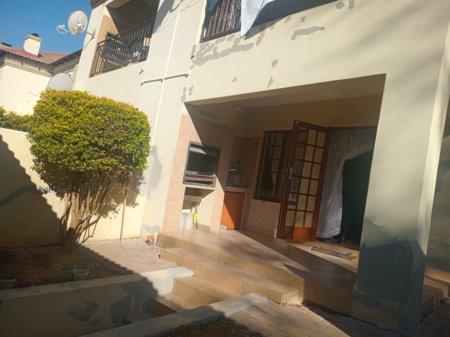 2 Bedroom Property for Sale in Heatherview Gauteng